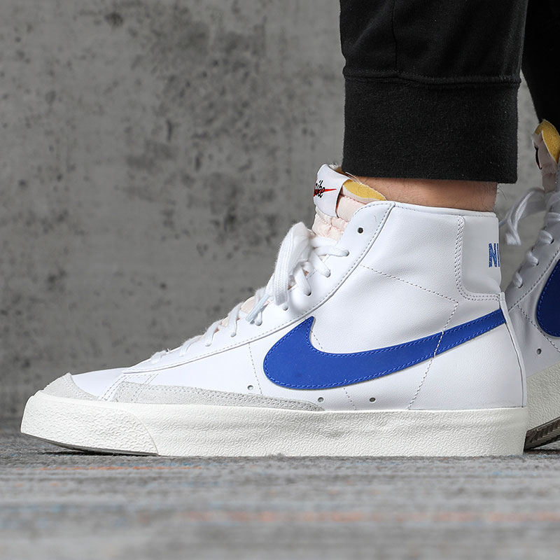 NIKE(耐克)男经典鞋BQ6806103